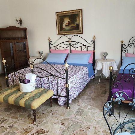 加里Casa Di Nonna Signorina住宿加早餐旅馆 外观 照片